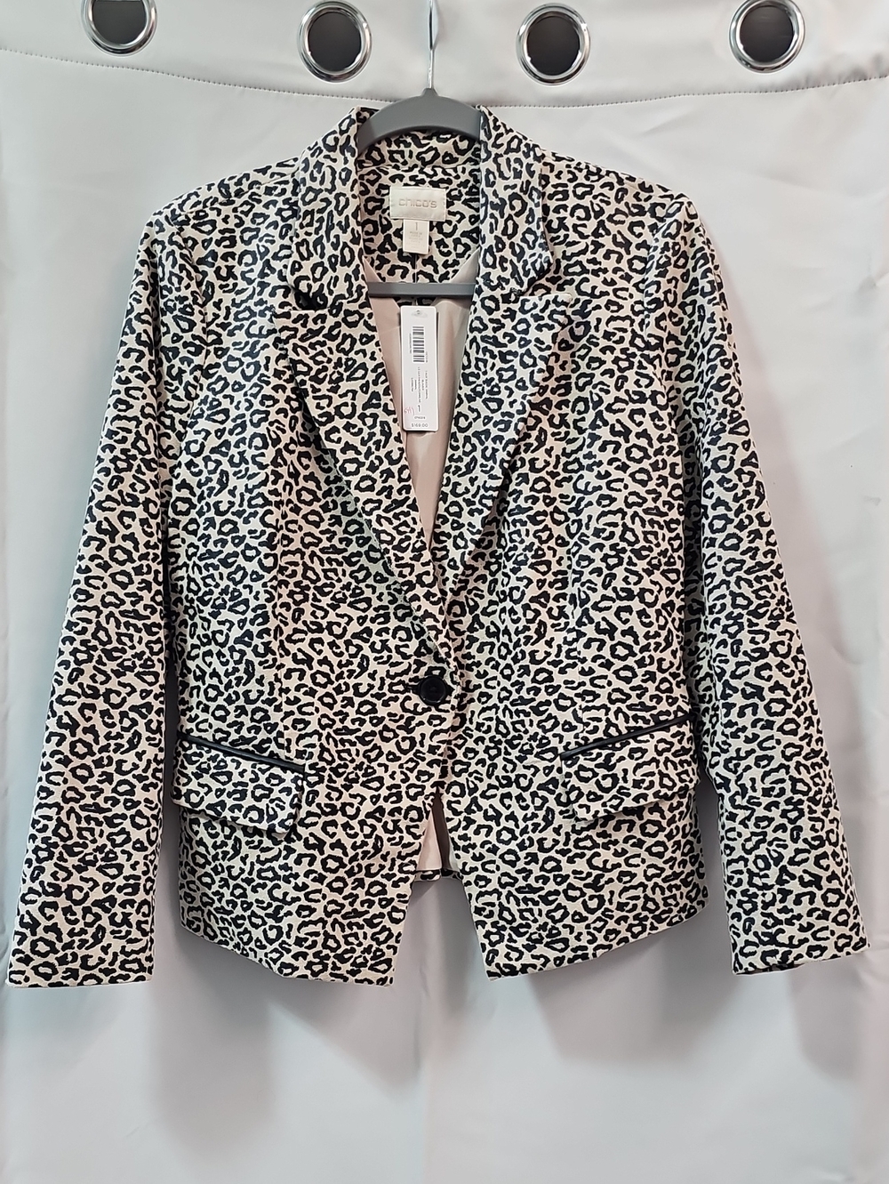 CHICO'S FAUX SUEDE LEOPARD PRINT BLAZER BFPM-09-219